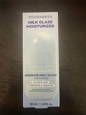 Vitamasques Hydrate Milk Glaze Moisturizer — White